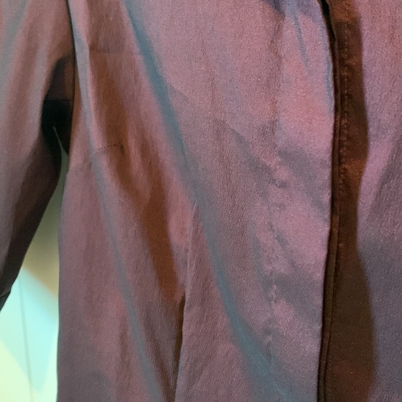 Button down fitted top - Picture 2 of 3